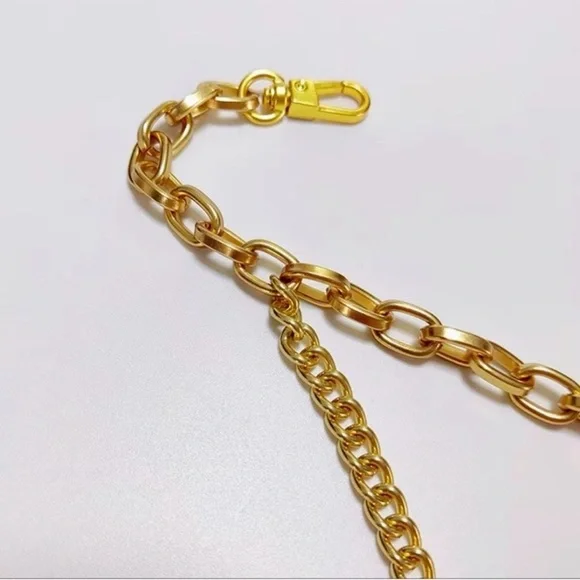 Anthropologie Fashion Tassel Gold Chain Belt with mini Bag 